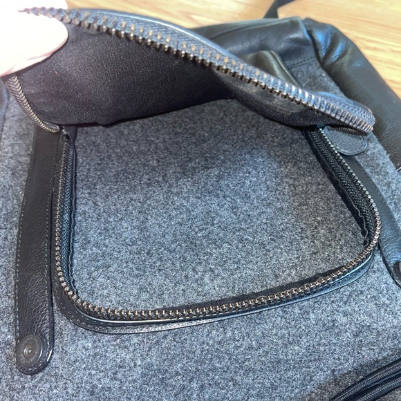 Coach backpack - Picture 5 of 9